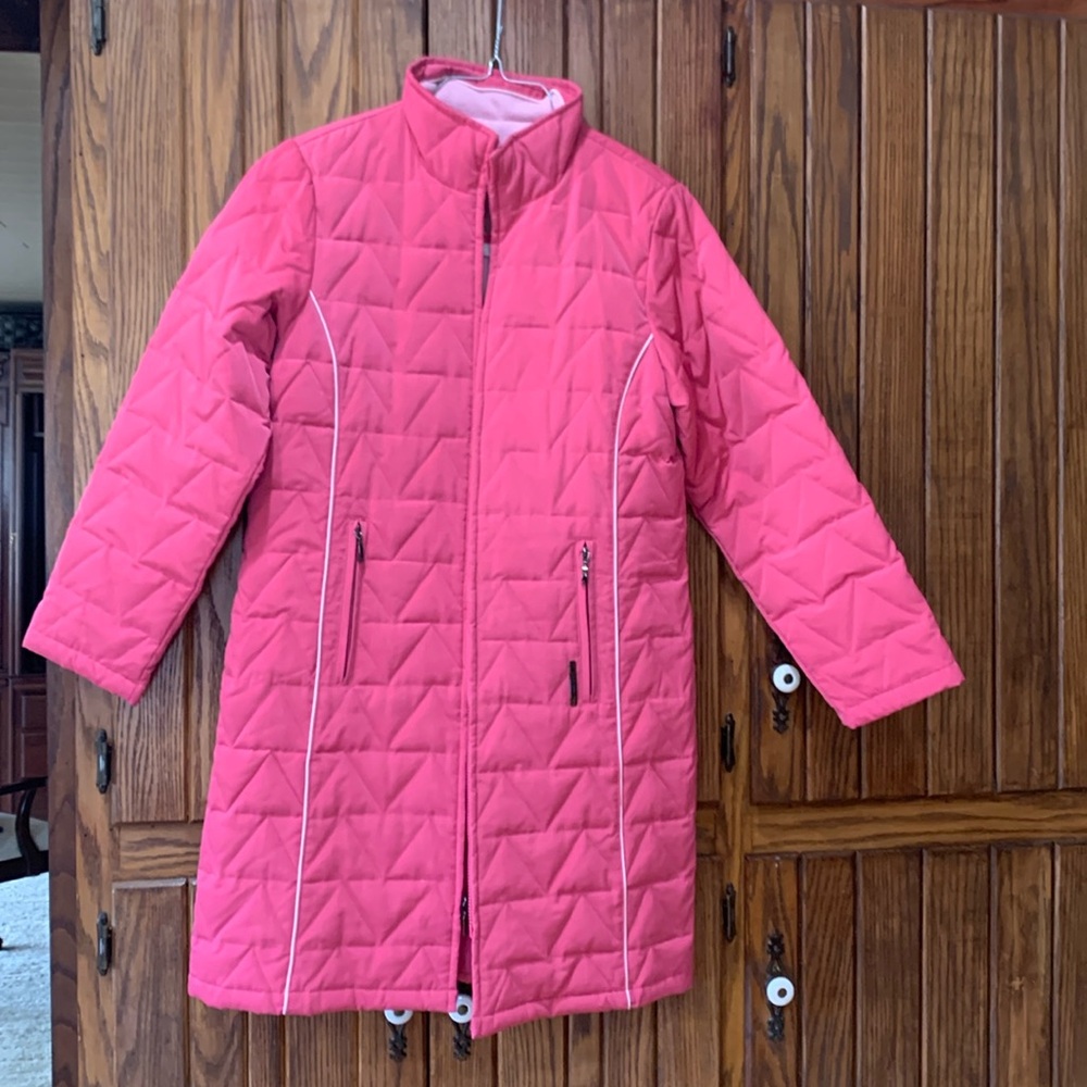 Liz Claiborne Pink Quilted with white  piping Winter Coat Size M